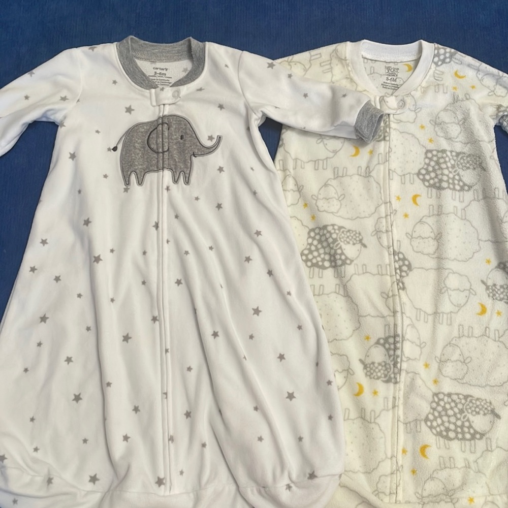 Lot of 2 Carter’s sleep bags 3-6 months